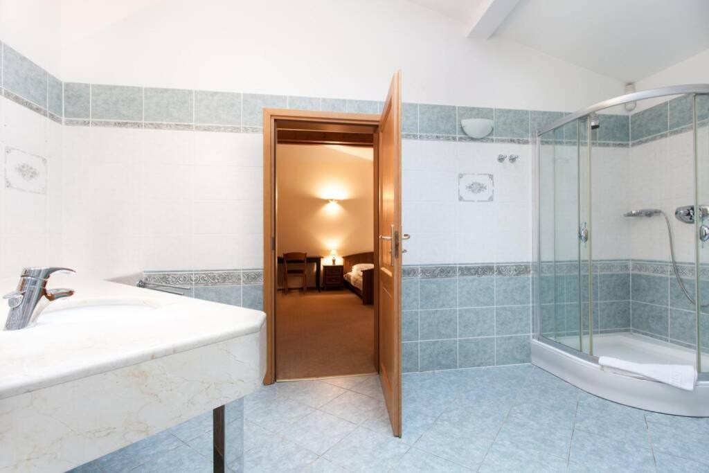 Florianska Penthouse Delux Διαμέρισμα Krasków Εξωτερικό φωτογραφία